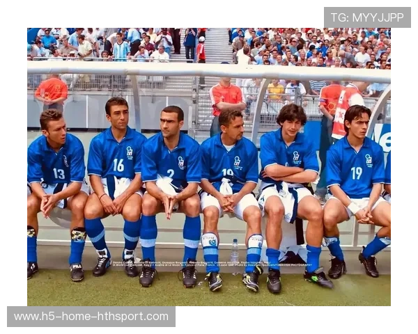 曼城若要稳住脚跟，必须提升板凳深度