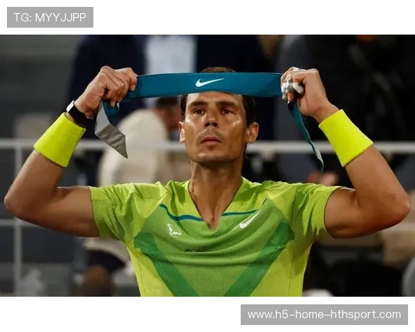 张伟丽回旋踢精准落点 张伟丽回旋踢精准落点