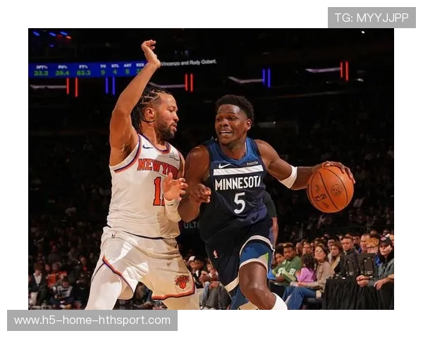 唐斯补篮完成两分，森林狼主场掌声雷动