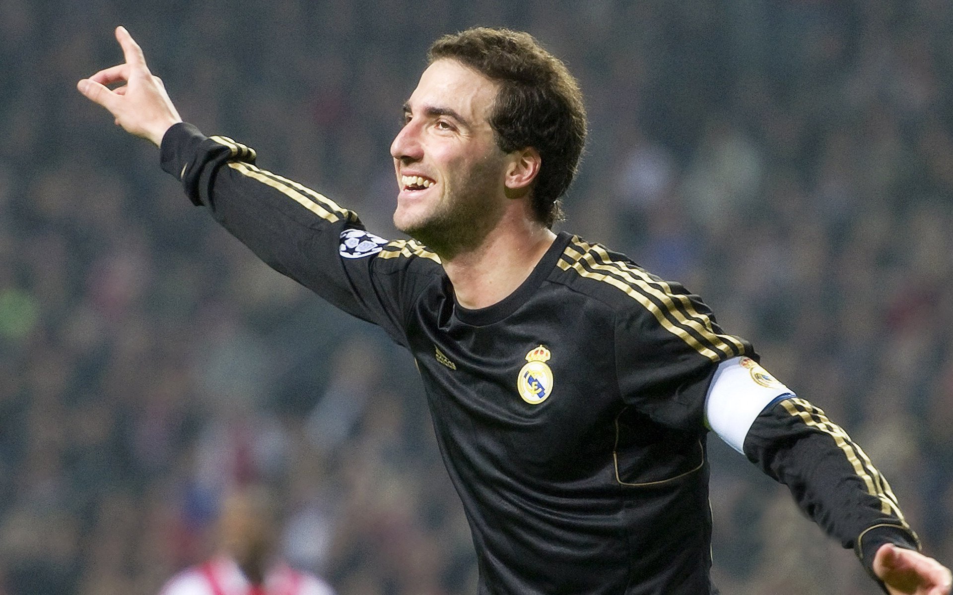 “创业者减压夜跑俱乐部” 边跑边交流创业心得